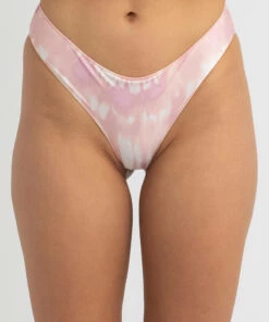 Hot Sale 🔥 Rip Curl Classic Surf Cheeky 👙 Bikini Bottom Black 🎁