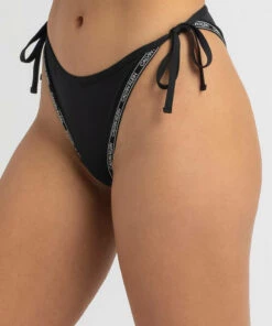 Brand new 🔥 Calvin Klein Core Logo Cheeky Tie Side 👙 Bikini Bottom Pvh Black 🎉 -Hot Sale Citybeach Store 20309637 01 RT XL