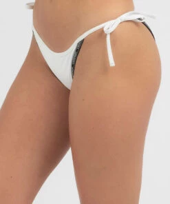 New ๐ฅ Calvin Klein Core Logo Cheeky Tie Side ๐ Bikini Bottom Pvh Classic White โค๏ธ 7 New ๐ฅ Calvin Klein Core Logo Cheeky Tie Side ๐ Bikini Bottom Pvh Classic White โค๏ธ -Hot Sale Citybeach Store 20309637 02 RT XL