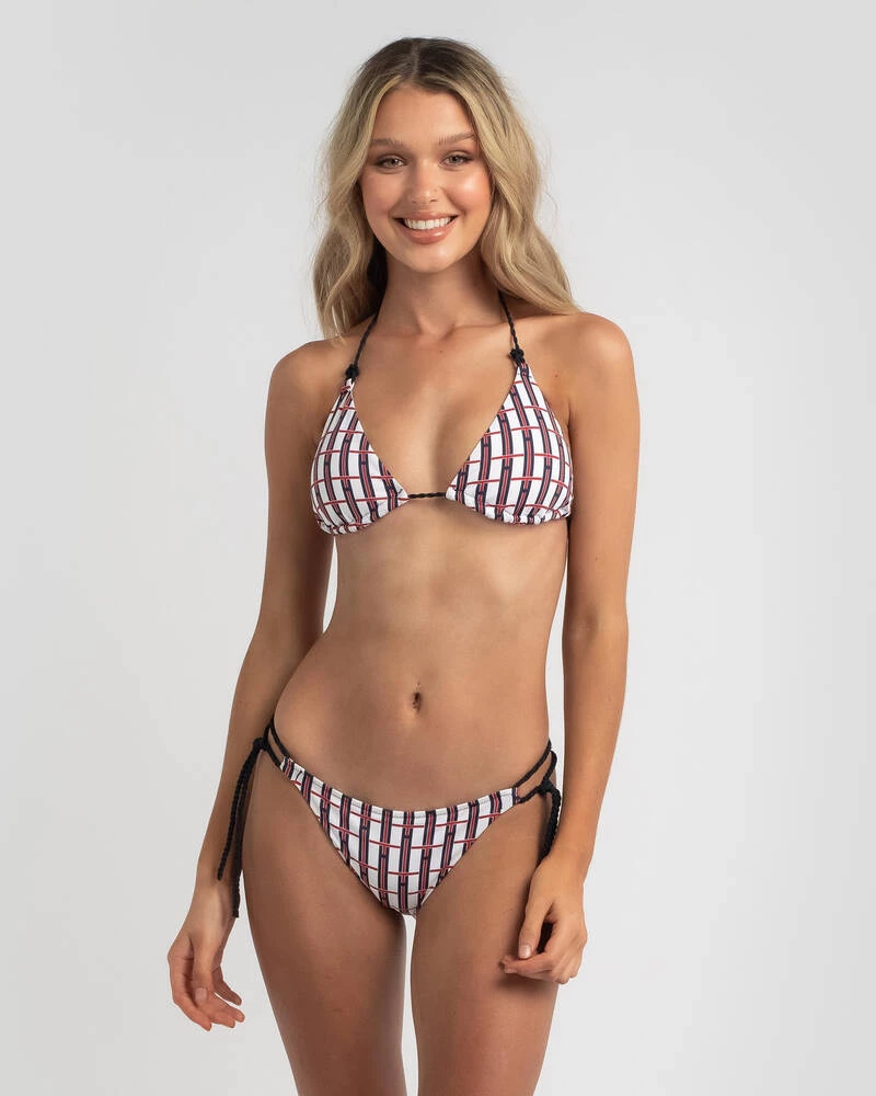 Outlet ๐ฅ Tommy Hilfiger Hilfiger AOP Triangle ๐ Bikini Top Hilfiger Allover Print White ๐ฅ 1 Outlet ๐ฅ Tommy Hilfiger Hilfiger AOP Triangle ๐ Bikini Top Hilfiger Allover Print White ๐ฅ