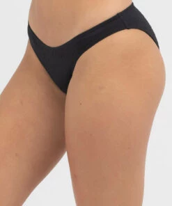 Coupon โค๏ธ Kaiami Poppy Crinkle Cheeky ๐ Bikini Bottom Black โ 8 Coupon โค๏ธ Kaiami Poppy Crinkle Cheeky ๐ Bikini Bottom Black โ -Hot Sale Citybeach Store 20314052 01 RT XL