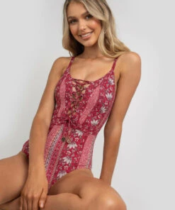 Discount 😉 Kaiami Jordanna One Piece 🩱 Swimsuit Red ⭐