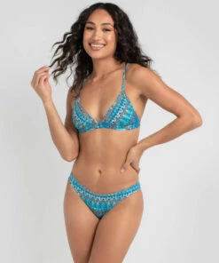 Outlet 🎁 Topanga Marine Jewel Triangle 👙 Bikini Top Blue 🛒 6 Outlet 🎁 Topanga Marine Jewel Triangle 👙 Bikini Top Blue 🛒 -Hot Sale Citybeach Store 20315368 01 LT XL