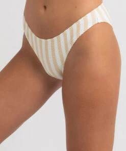 Coupon ๐ Kaiami Altona Classic ๐ Bikini Bottom White / Sand โ 7 Coupon ๐ Kaiami Altona Classic ๐ Bikini Bottom White / Sand โ -Hot Sale Citybeach Store 20316068 01 RT XL