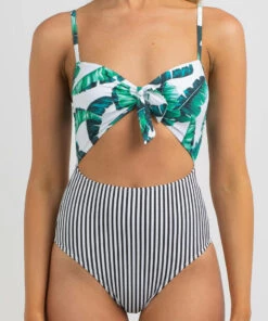 Cheap ⌛ Topanga Isle Palms One Piece 🩱 Swimsuit White / Blk-palm 😍 -Hot Sale Citybeach Store 20316787 01 RT XL