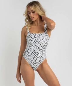 Cheapest ๐งจ Kaiami Ollie One Piece ๐ฉฑ Swimsuit White/black ๐ 6 Cheapest ๐งจ Kaiami Ollie One Piece ๐ฉฑ Swimsuit White/black ๐ -Hot Sale Citybeach Store 20317040 01 LT XL