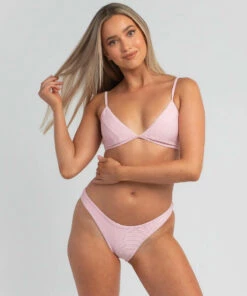 Top 10 🥰 Billabong Tanlines Charlie Triangle 👙 Bikini Top Powder Pink ⭐ -Hot Sale Citybeach Store 20319009 01 LT XL