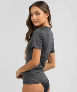 Deals ✔️ Rip Curl Whitewash Short Sleeve Rash Vest Black ⭐ 6 Deals ✔️ Rip Curl Whitewash Short Sleeve Rash Vest Black ⭐ -Hot Sale Citybeach Store 20320920 04 LT XL