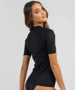 Best Pirce 🎁 Roxy Beach Story Short Sleeve Rash Vest Anthracite ❤️ -Hot Sale Citybeach Store 20322390 03 LT XL