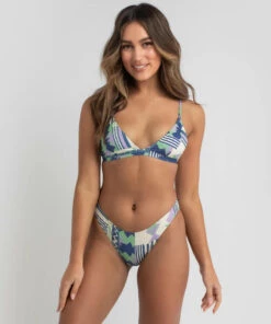 Deals โ Quiksilver Classic Bralette ๐ Bikini Top Orchid Collage ๐งจ