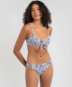 Discount 👍 Roxy Sunset Boogie Fixed Triangle 👙 Bikini Top Bright White Paisley Party 🥰