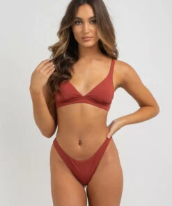 Best Sale 😍 Topanga Sara Fixed Triangle 👙 Bikini Top Terracotta 🛒 9 Best Sale 😍 Topanga Sara Fixed Triangle 👙 Bikini Top Terracotta 🛒 -Hot Sale Citybeach Store 20323688 01 TP XL