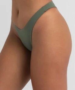 Brand new ❤️ Topanga Sara Ruch G-String 👙 Bikini Bottom Olive 👍 -Hot Sale Citybeach Store 20324134 03 RT XL