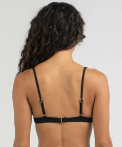 Cheapest ⭐ Topanga Sara Triangle 👙 Bikini Top Black ✔️ 7 Cheapest ⭐ Topanga Sara Triangle 👙 Bikini Top Black ✔️ -Hot Sale Citybeach Store 20324963 01 LT XL