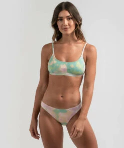 Budget ❤️ Quiksilver Classic Scoop Bralette 👙 Bikini Top Yucca Tie Dye Swirl 🔔