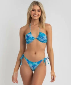 Brand new 🎁 Topanga Calypso Triangle 👙 Bikini Top Blue 👏 -Hot Sale Citybeach Store 20325398 02 TP XL