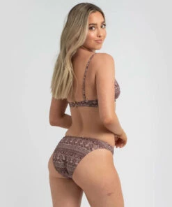 Best deal 💯 Kaiami Bronze Glow High Cut 👙 Bikini Bottom Chocolate 🛒 -Hot Sale Citybeach Store 20325412 01 TP XL