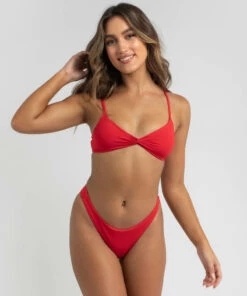 Discount 🛒 Topanga Kenny Twist Bralette 👙 Bikini Top Chilli Red 🎁 6 Discount 🛒 Topanga Kenny Twist Bralette 👙 Bikini Top Chilli Red 🎁 -Hot Sale Citybeach Store 20327860 06 LT XL