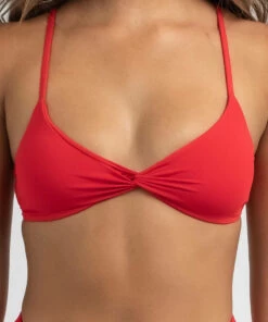 Discount 🛒 Topanga Kenny Twist Bralette 👙 Bikini Top Chilli Red 🎁 7 Discount 🛒 Topanga Kenny Twist Bralette 👙 Bikini Top Chilli Red 🎁 -Hot Sale Citybeach Store 20327860 06 RT XL