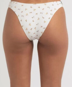 Deals โจ Rhythm Lani Hi Cut ๐ Bikini Bottom Cream ๐ฏ 6 Deals โจ Rhythm Lani Hi Cut ๐ Bikini Bottom Cream ๐ฏ -Hot Sale Citybeach Store 20328801 01 LT XL