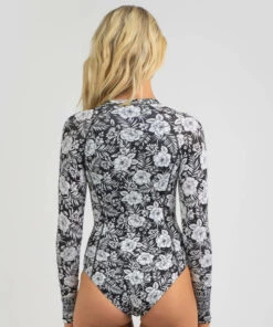 Promo 🎁 Topanga Harlow Surfsuit Black/white 🥰 9 Promo 🎁 Topanga Harlow Surfsuit Black/white 🥰 -Hot Sale Citybeach Store 20330288 01 TP XL