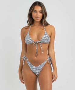 Discount ❤️ Kaiami Cybergirl High Cut 👙 Bikini Bottom White/black 🎁 -Hot Sale Citybeach Store 20334277 01 TP XL