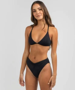 New ๐ฅ Kaiami Jenny Fixed Triangle ๐ Bikini Top Black ๐คฉ