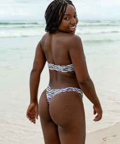 New 🌟 Kaiami Zane G-String 👙 Bikini Bottom White/black ✔️