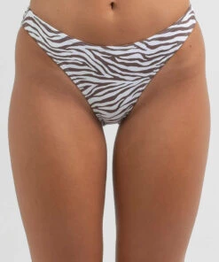 Deals ๐ Kaiami Zane High Cut ๐ Bikini Bottom White/choc ๐งจ 8 Deals ๐ Kaiami Zane High Cut ๐ Bikini Bottom White/choc ๐งจ -Hot Sale Citybeach Store 20335844 01 RT XL