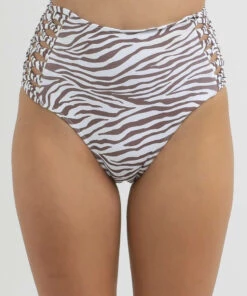 Brand new ⭐ Kaiami Zane High Waist 👙 Bikini Bottom White/choc 🎉 -Hot Sale Citybeach Store 20335846 01 RT XL