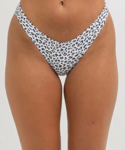 New ๐งจ Kaiami Sassy Classic ๐ Bikini Bottom White/black โ 8 New ๐งจ Kaiami Sassy Classic ๐ Bikini Bottom White/black โ -Hot Sale Citybeach Store 20335851 01 RT XL